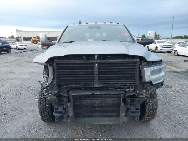 Ram 3500 Laramie  4x4 8' Box Image 13