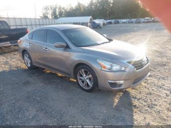  Salvage Nissan Altima