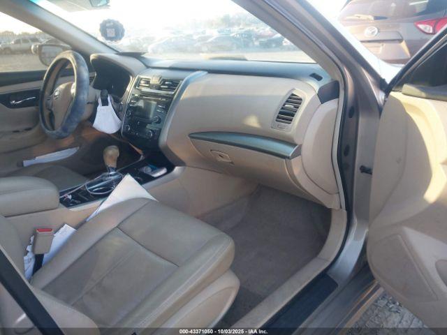 Nissan Altima 2.5 Sv Image 7