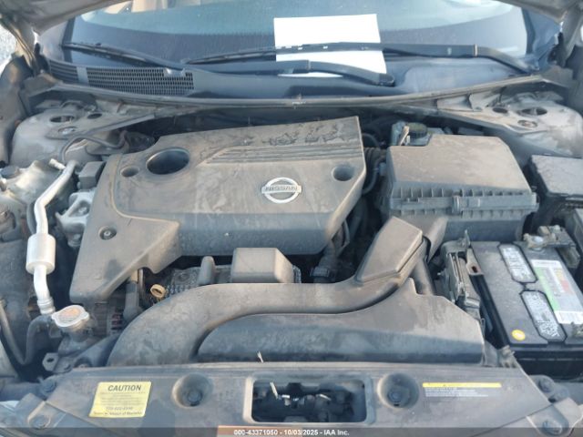 Nissan Altima 2.5 Sv Image 9