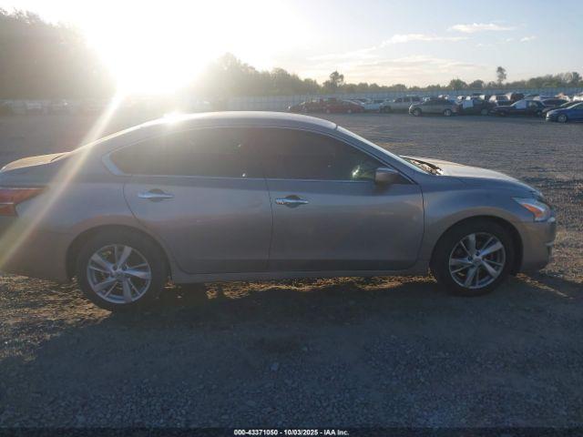 Nissan Altima 2.5 Sv Image 11