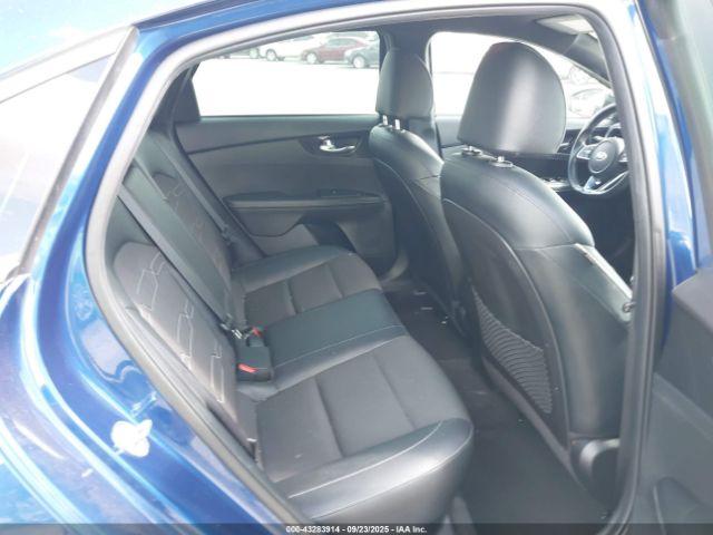 Kia Forte Gt-line Image 9