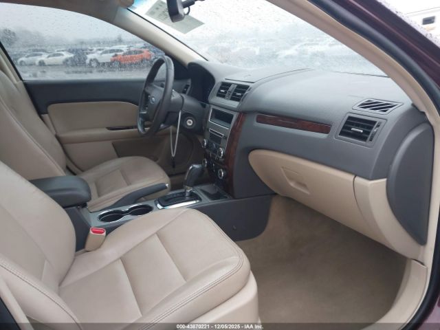 Ford Fusion Sel Image 4