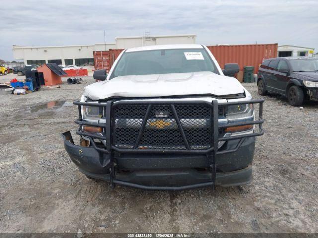 Chevrolet Silverado 1500 Wt Image 15