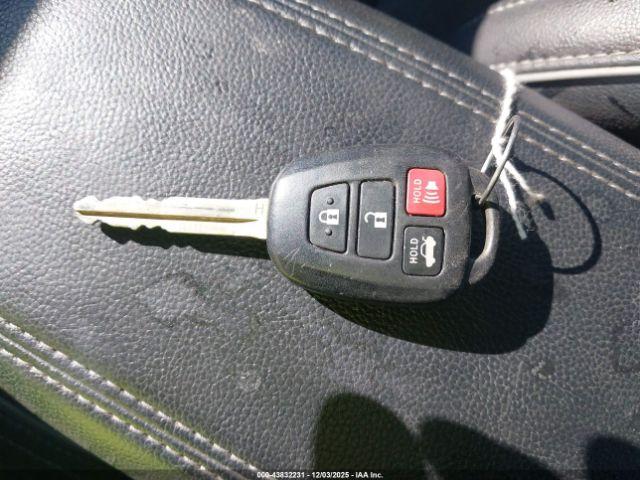 Toyota Corolla S Plus Image 11