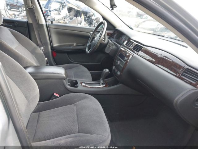 Chevrolet Impala Lt Image 2