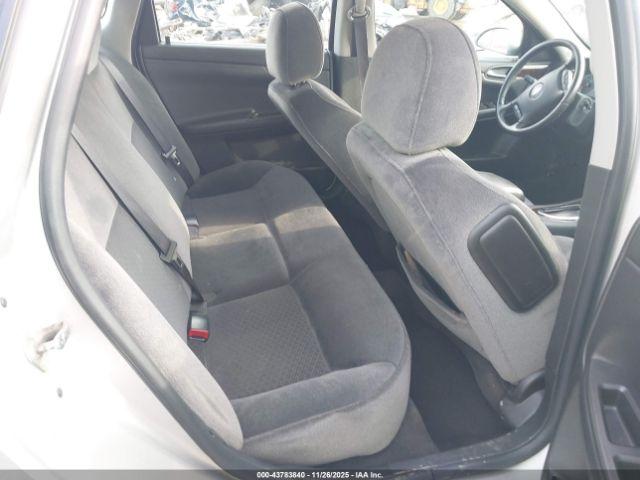 Chevrolet Impala Lt Image 3