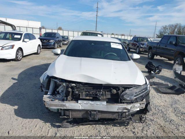 Honda Accord Sport Image 14