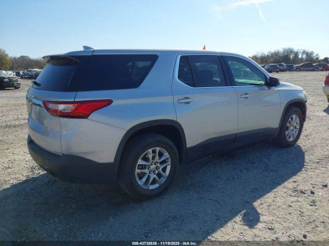 Chevrolet Traverse Fwd Ls Image 14