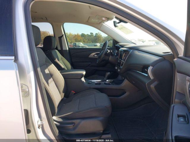 Chevrolet Traverse Fwd Ls Image 10