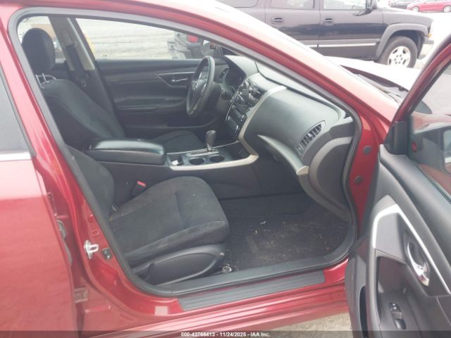 Nissan Altima 2.5 S Image 4