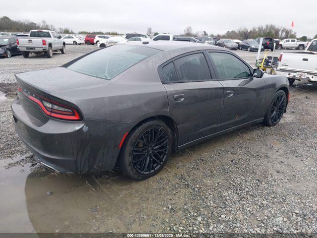 Dodge Charger Se Image 16