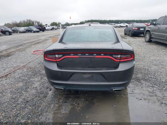 Dodge Charger Se Image 11