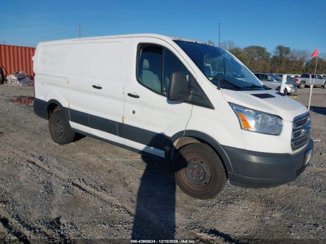  Salvage Ford Transit