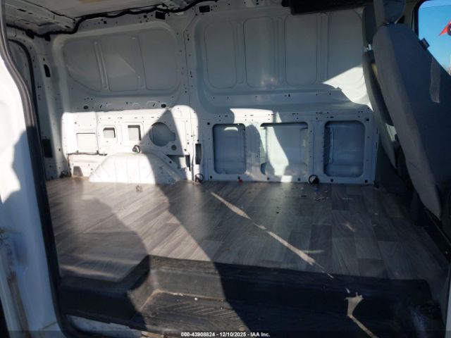 Ford Transit Image 2