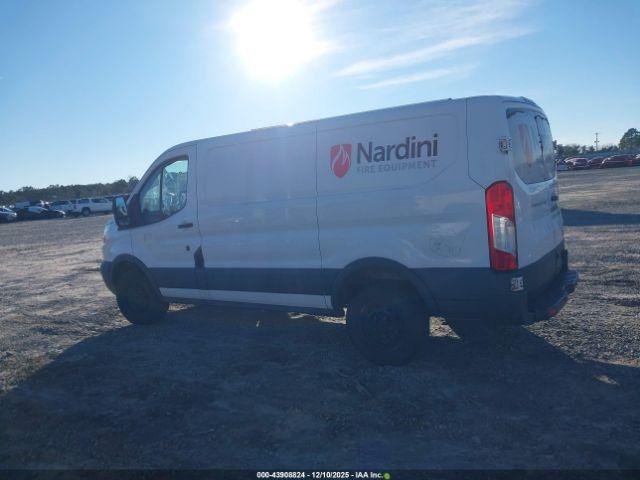 Ford Transit Image 9