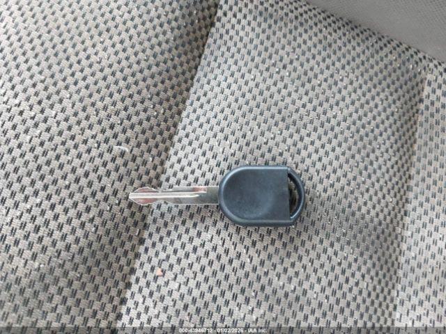 Ford Explorer Image 8