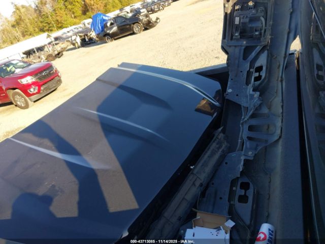 Chevrolet Silverado 1500 2lt Image 2