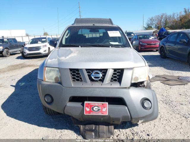 Nissan Xterra X Image 3