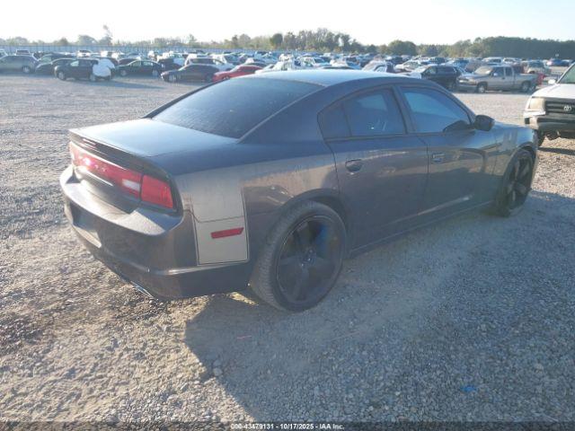 Dodge Charger Se Image 2