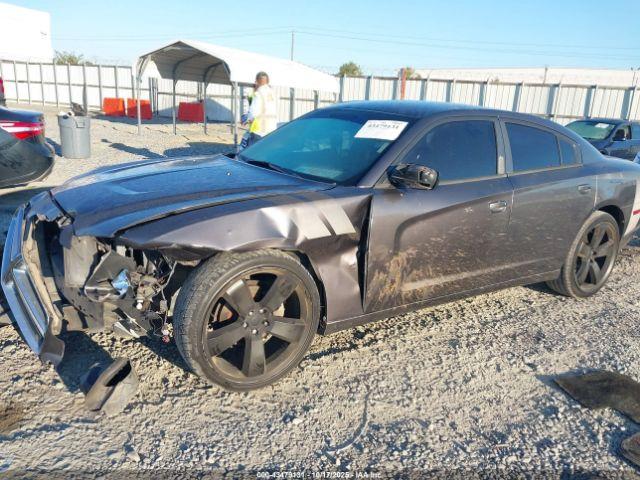 Dodge Charger Se Image 5