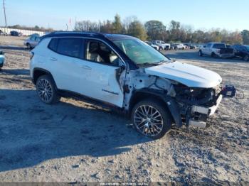  Salvage Jeep Compass