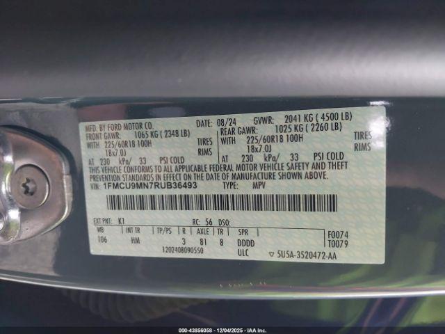 Ford Escape St-line Image 5