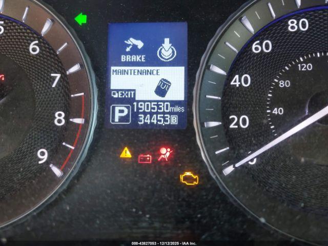 INFINITI Q70 3.7x Image 14