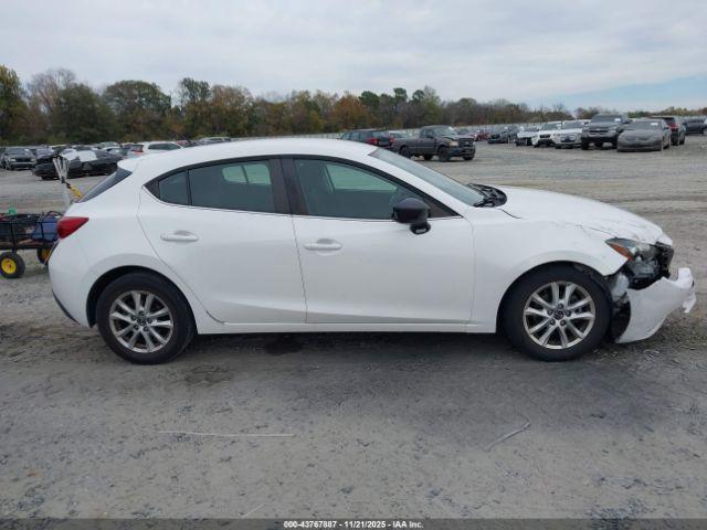 Mazda Mazda3 I Sport Image 14