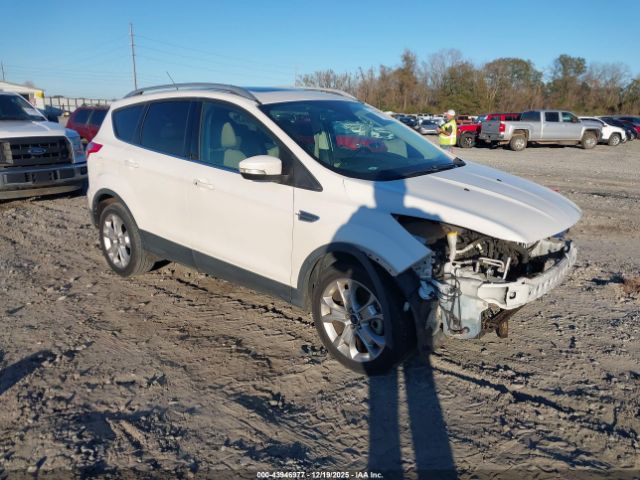 Ford Escape Titanium Image 1