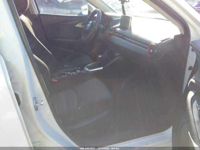 Mazda Cx Sport Image 2