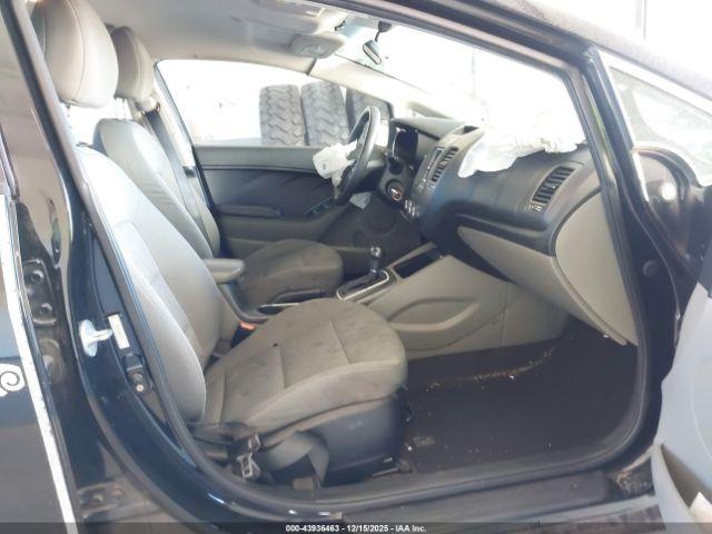 Kia Forte Lx Image 7