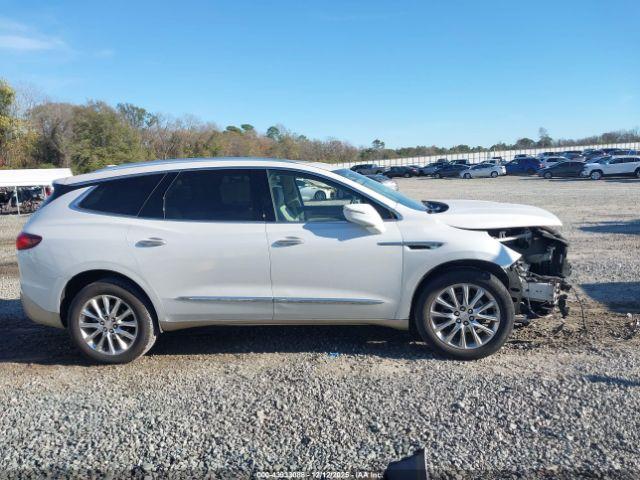 Buick Enclave Premium Image 14