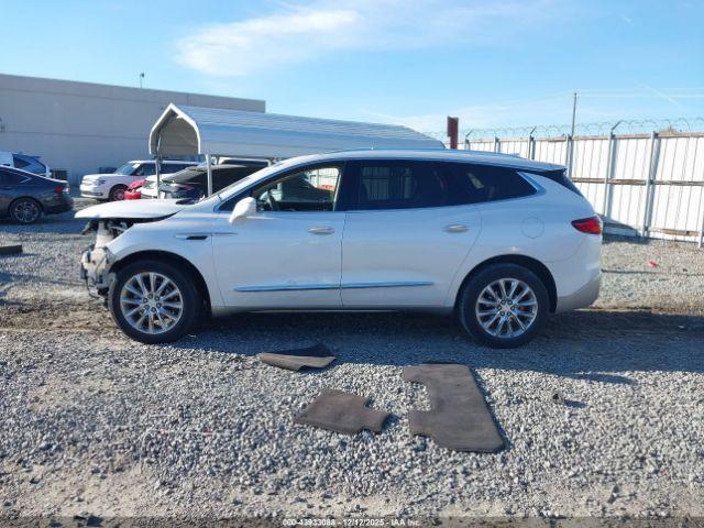 Buick Enclave Premium Image 17