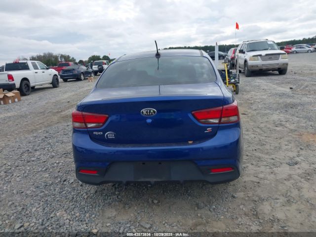 Kia Rio S Image 16