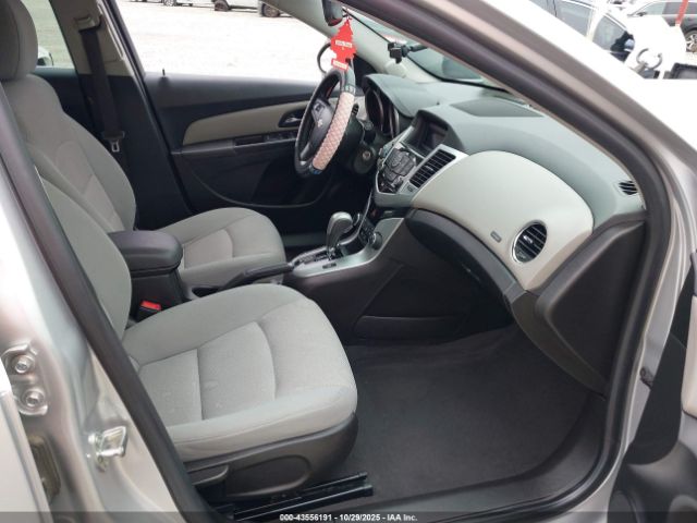 Chevrolet Cruze 1lt Auto Image 6