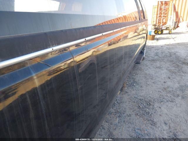 Ford Excursion Image 7