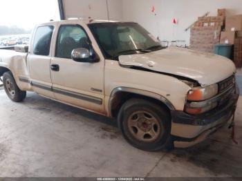  Salvage Chevrolet Silverado 1500